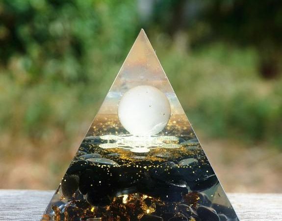 Quality Orgonite Pyramid for a Better Mood