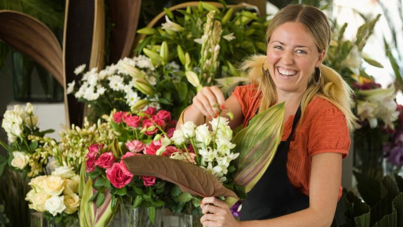 How To Choose The Best Florist Delivery Singapore?